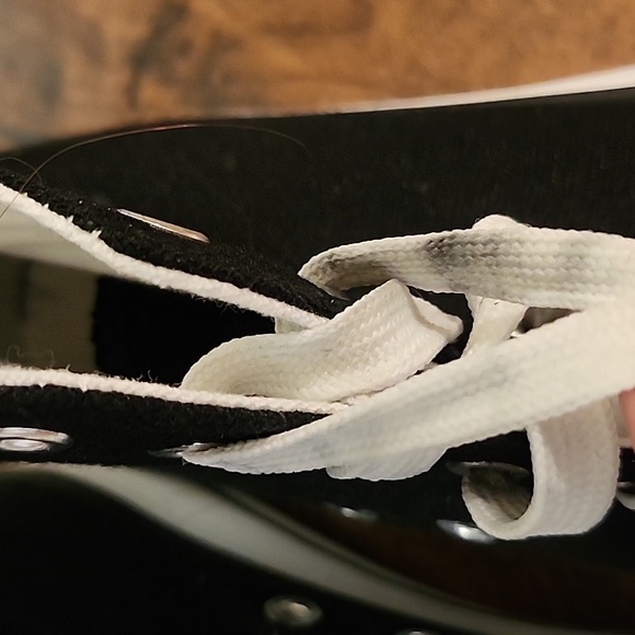 SZ 5 Black Platform High-Tops - Picture 14 of 17